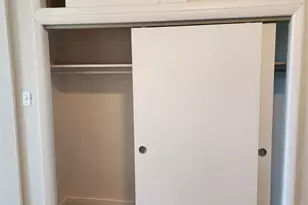 64-10 Myrtle Ave, Glendale, NY 11385 - Photo 15