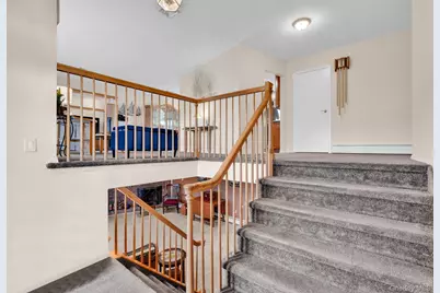 266 Bayview Avenue, Massapequa, NY 11758 - Photo 23