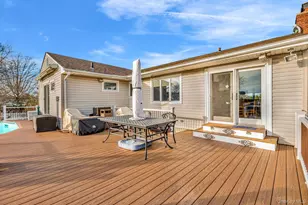 266 Bayview Ave, Massapequa, NY 11758 - Photo 41