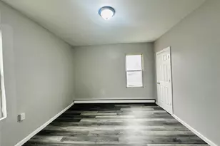 7 Franklin St, Poughkeepsie, NY 12601 - Photo 9