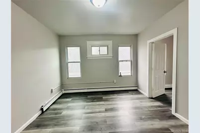 7 Franklin St Apt #7, Poughkeepsie, NY 12601 - Photo 3