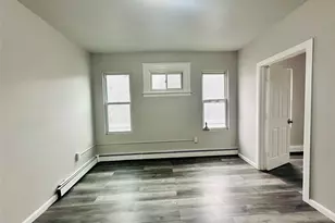 7 Franklin St, Poughkeepsie, NY 12601 - Photo 3