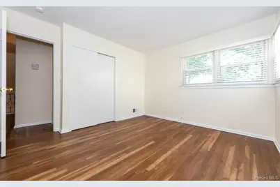 53 East Drive, Garden City, NY 11530 - Photo 13