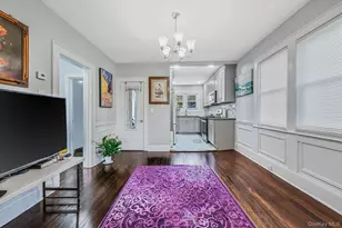 37 Orchard St, Merrick, NY 11566 - Photo 9