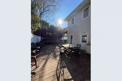 23 Arizona Avenue, Syosset, NY 11791 - Photo 11