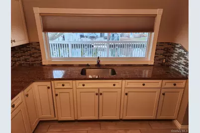 415 West Drive #2, Copiague, NY 11726 - Photo 7