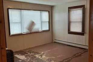 43 Abby Ln, Shirley, NY 11967 - Photo 5