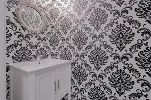 203 Park Ridge Ln, White Plains, NY 10603 - Photo 15