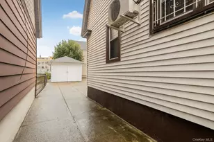 90-06 107th Ave, Ozone Park, NY 11417 - Photo 11