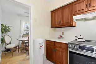 46 Mitchell Ave, Poughkeepsie, NY 12603 - Photo 13