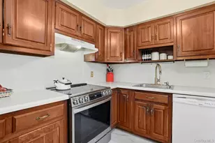 46 Mitchell Ave, Poughkeepsie, NY 12603 - Photo 15