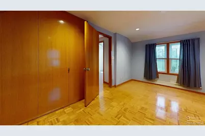 120 Barrymore Boulevard, Franklin Square, NY 11010 - Photo 21
