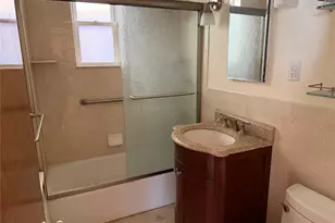 512 Minnieford Ave, Bronx, NY 10464 - Photo 13