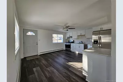 133 Denton Street, Patchogue, NY 11772 - Photo 7