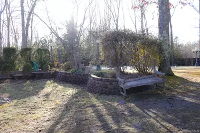 35 Hastings Drive, Ridge, NY 11961 - Photo 37