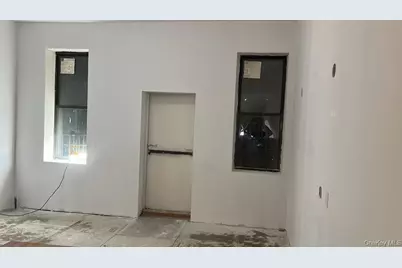 139 Kingston Avenue #Store Front, Brooklyn, NY 11213 - Photo 17