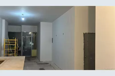 139 Kingston Avenue #Store Front, Brooklyn, NY 11213 - Photo 15