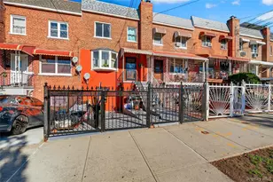 1007 E 215th St, Bronx, NY 10469 - Photo 3