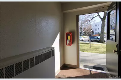 39 Avon Circle #B, Rye Brook, NY 10573 - Photo 3