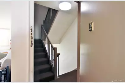 39 Avon Circle #B, Rye Brook, NY 10573 - Photo 5