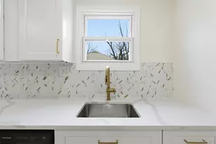 106 New Hamburg Rd, Wappingers Falls, NY 12590 - Photo 7