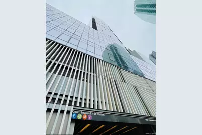 3 Court Square #533, Long Island City, NY 11101 - Photo 21