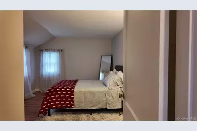 93 Whitman Road, Yonkers, NY 10710 - Photo 21