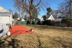 93 Whitman Rd, Yonkers, NY 10710 - Photo 31