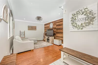 1291 Boston Avenue, Bay Shore, NY 11706 - Photo 3