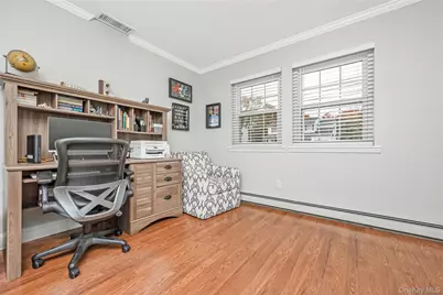 1291 Boston Avenue, Bay Shore, NY 11706 - Photo 7