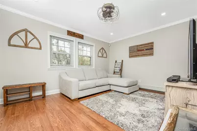 1291 Boston Avenue, Bay Shore, NY 11706 - Photo 5