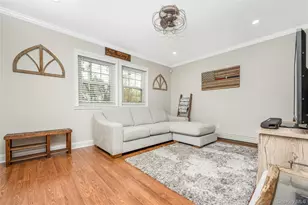 1291 Boston Ave, Bay Shore, NY 11706 - Photo 5