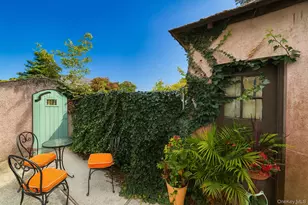 34 Maple St Maple St, Islip, NY 11751 - Photo 9