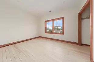1260 Warwick St, Uniondale, NY 11553 - Photo 27