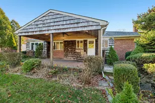 6 Silver Ave, Huntington Station, NY 11746 - Photo 23