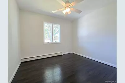 76 Skylark Drive, Holtsville, NY 11742 - Photo 7