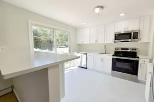 76 Skylark Dr, Holtsville, NY 11742 - Photo 13