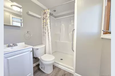 76 Skylark Drive, Holtsville, NY 11742 - Photo 11