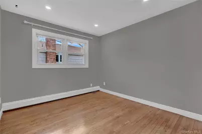 171 School Street, Oyster Bay, NY 11771 - Photo 19