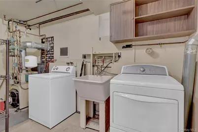 171 School Street, Oyster Bay, NY 11771 - Photo 25