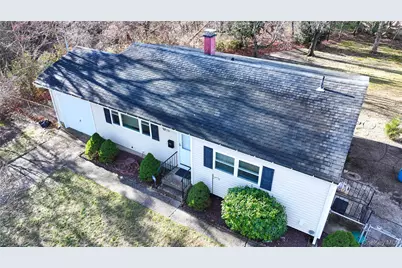 170 Sugarwood Lane, Central Islip, NY 11722 - Photo 17