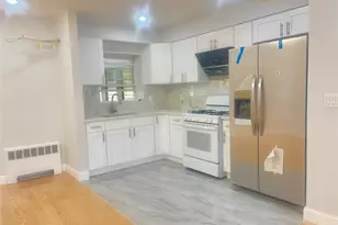 140-14 68th Dr, Flushing, NY 11367 - Photo 5