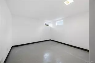 26 Wilshire Dr, North Babylon, NY 11703 - Photo 17