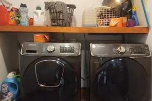 139-10 14th Ave, Whitestone, NY 11357 - Photo 9