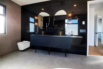 1 Short Lane, Levittown, NY 11756 - Photo 15