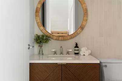 100 Narrow Lane, Southampton, NY 11968 - Photo 15