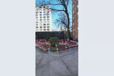 142-05 Roosevelt Avenue #602, Flushing, NY 11354 - Photo 5