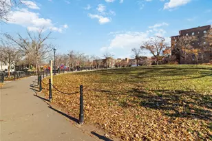 76-10 34th Ave, Jackson Heights, NY 11372 - Photo 27