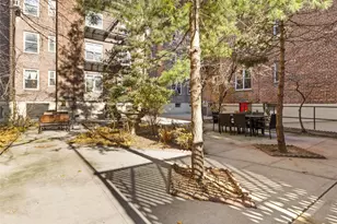 76-10 34th Ave, Jackson Heights, NY 11372 - Photo 25