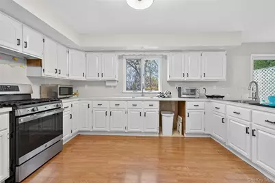 11 Pennsylvania Avenue, Monroe, NY 10950 - Photo 11